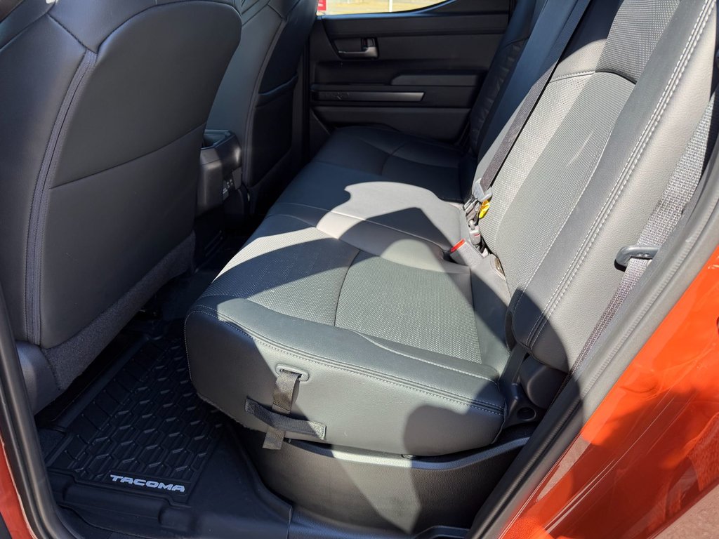 Toyota Tacoma TRD OFF ROAD PREMIUM 2025 à Grand-Sault, Nouveau-Brunswick - 12 - w1024h768px