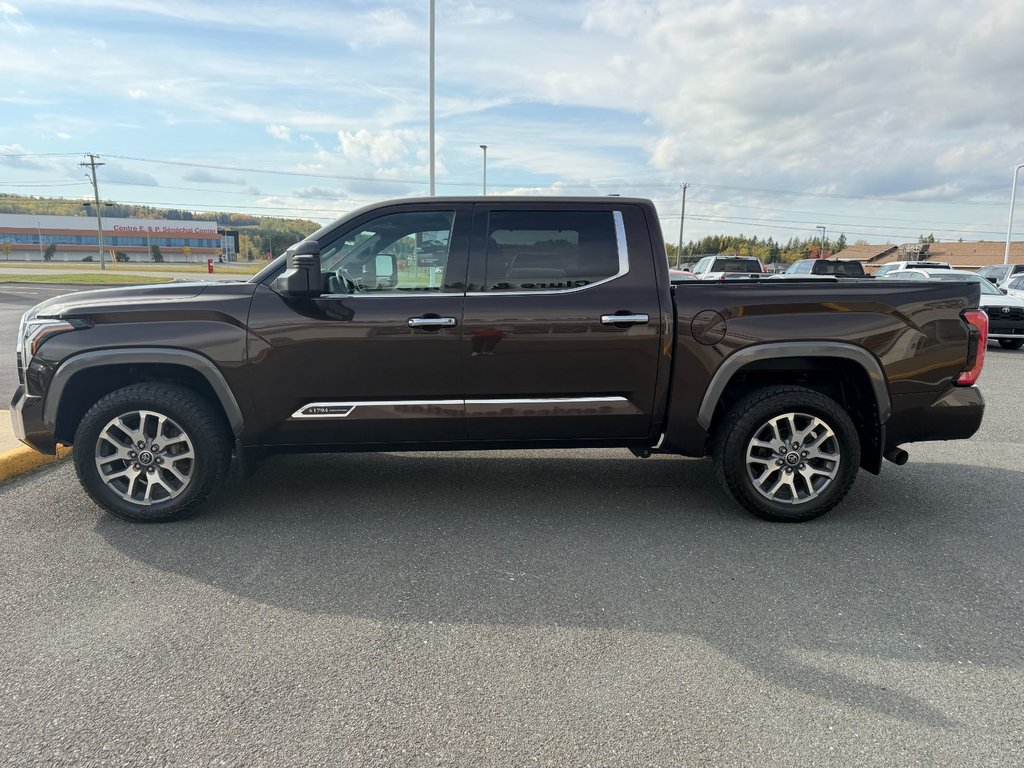Toyota Tundra Platinum 2023 à Grand-Sault, Nouveau-Brunswick - 6 - w1024h768px