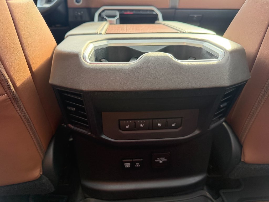Toyota Tundra Platinum 2023 à Grand-Sault, Nouveau-Brunswick - 22 - w1024h768px
