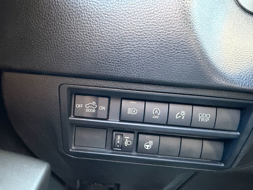 Toyota Tundra SR5 L 2025 à Grand-Sault, Nouveau-Brunswick - 16 - w1024h768px