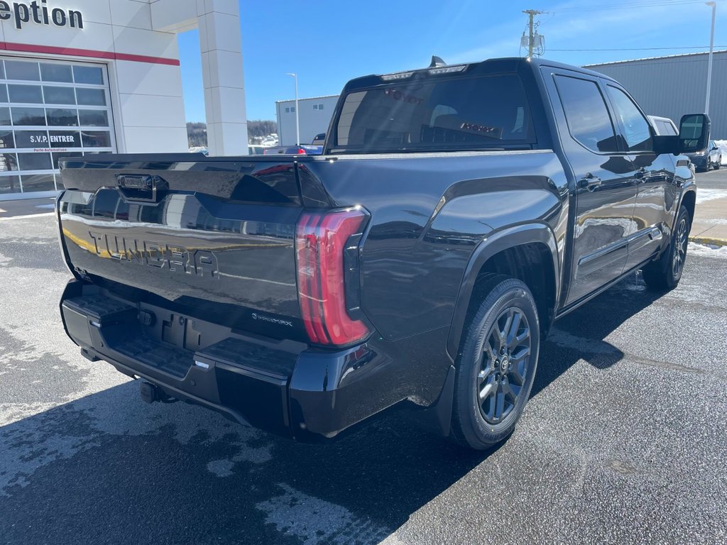 Toyota Tundra Platinum Hybrid w/advanced pkg 2026 à Grand-Sault, Nouveau-Brunswick - 3 - w1024h768px