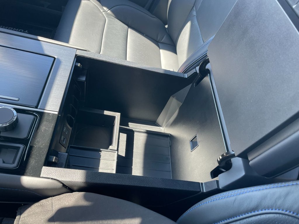 Toyota Tundra Platinum Hybrid w/advanced pkg 2026 à Grand-Sault, Nouveau-Brunswick - 20 - w1024h768px