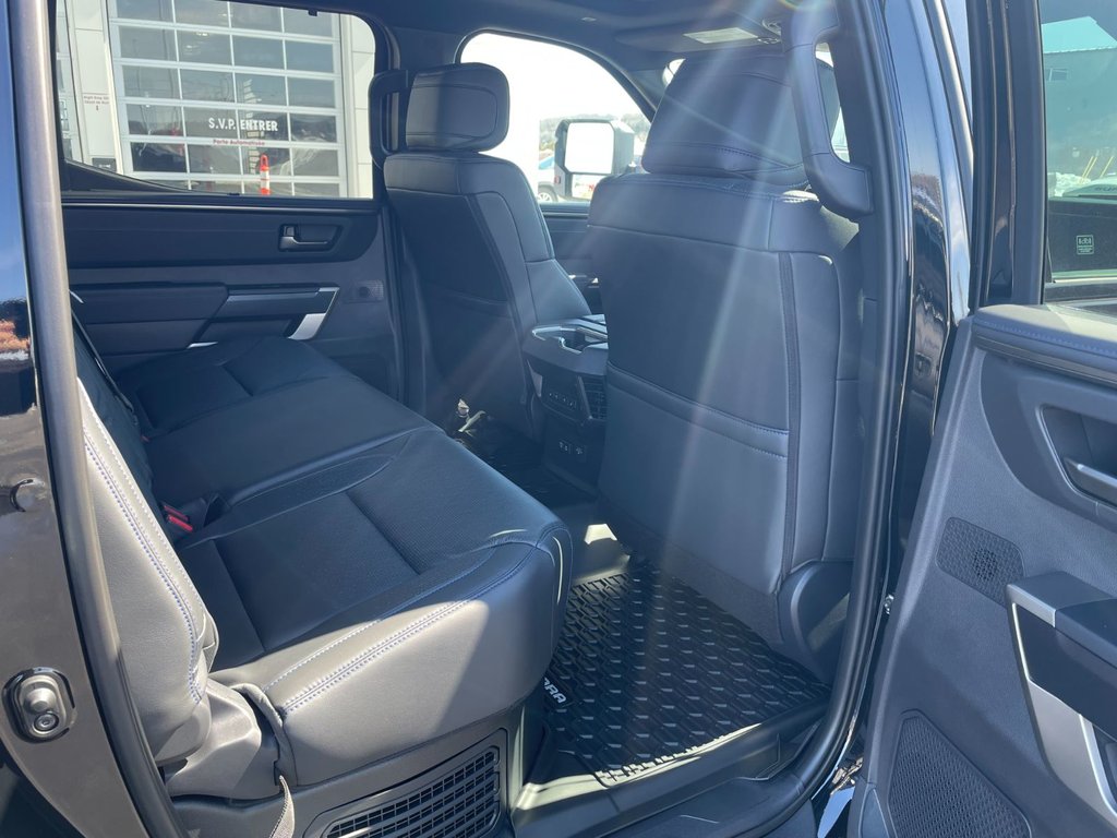 Toyota Tundra Platinum Hybrid w/advanced pkg 2026 à Grand-Sault, Nouveau-Brunswick - 12 - w1024h768px