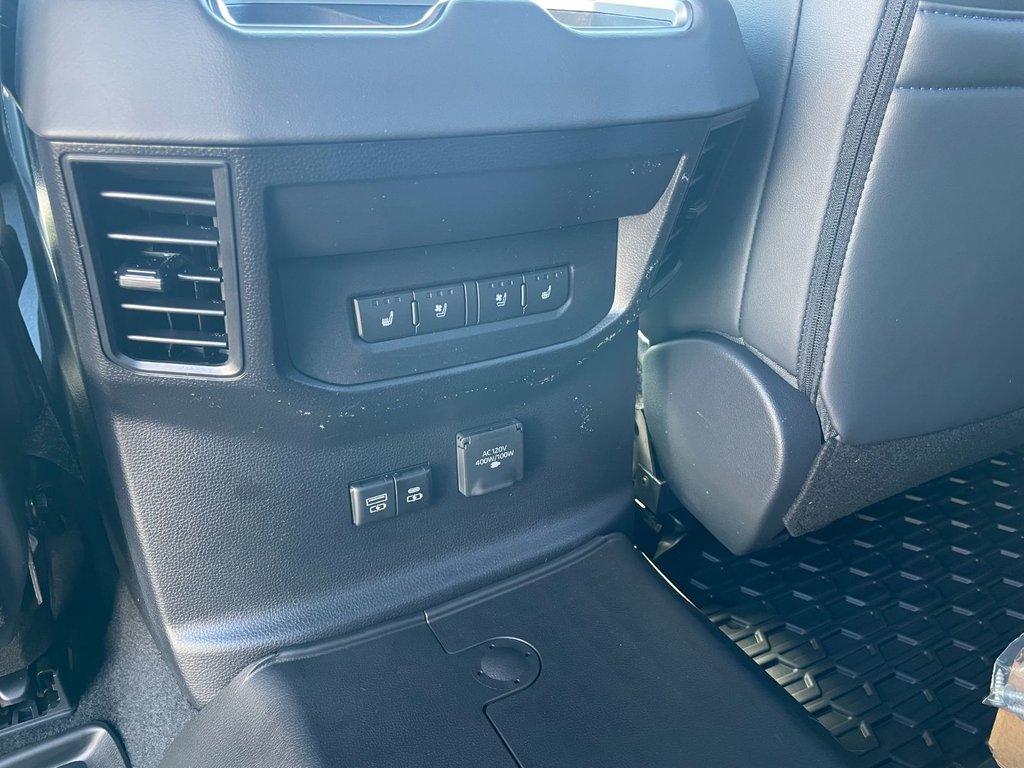 Toyota Tundra Platinum Hybrid w/advanced pkg 2026 à Grand-Sault, Nouveau-Brunswick - 14 - w1024h768px