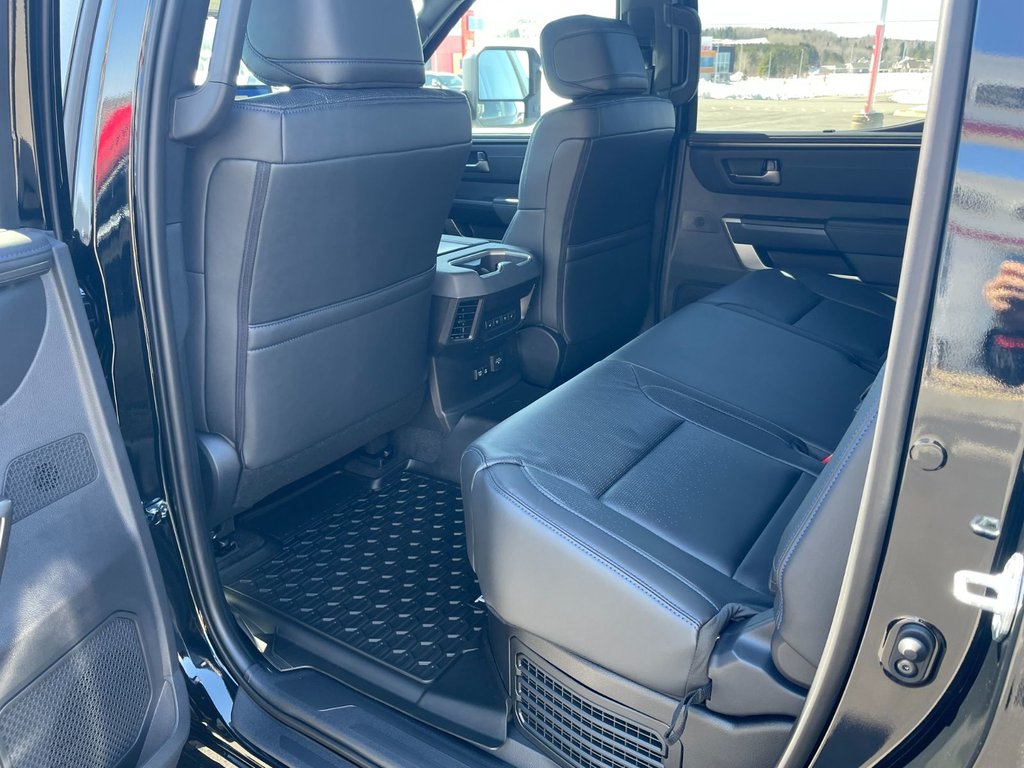 Toyota Tundra Platinum Hybrid w/advanced pkg 2026 à Grand-Sault, Nouveau-Brunswick - 13 - w1024h768px