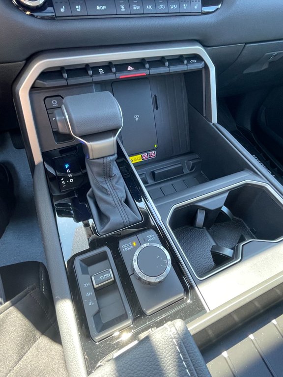 Toyota TUNDRA HYBRID CREWMAX LIMITED NIGHTSHADE 2026 à Grand-Sault, Nouveau-Brunswick - 21 - w1024h768px