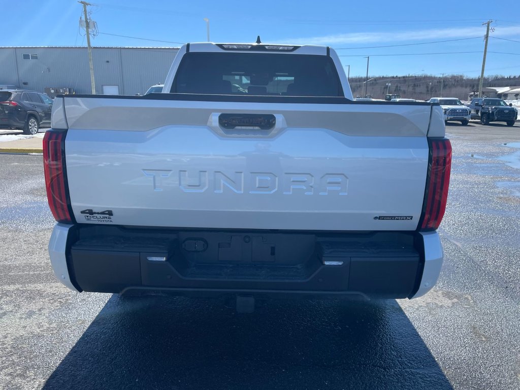 Toyota TUNDRA HYBRID CREWMAX LIMITED NIGHTSHADE 2026 à Grand-Sault, Nouveau-Brunswick - 4 - w1024h768px