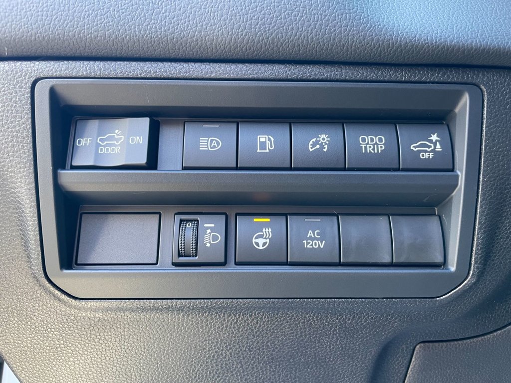 Toyota TUNDRA HYBRID CREWMAX LIMITED NIGHTSHADE 2026 à Grand-Sault, Nouveau-Brunswick - 17 - w1024h768px