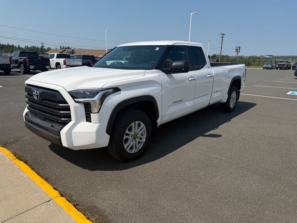 Toyota Tundra SR5 L 2026 à Grand-Sault, Nouveau-Brunswick - 7 - w1024h768px