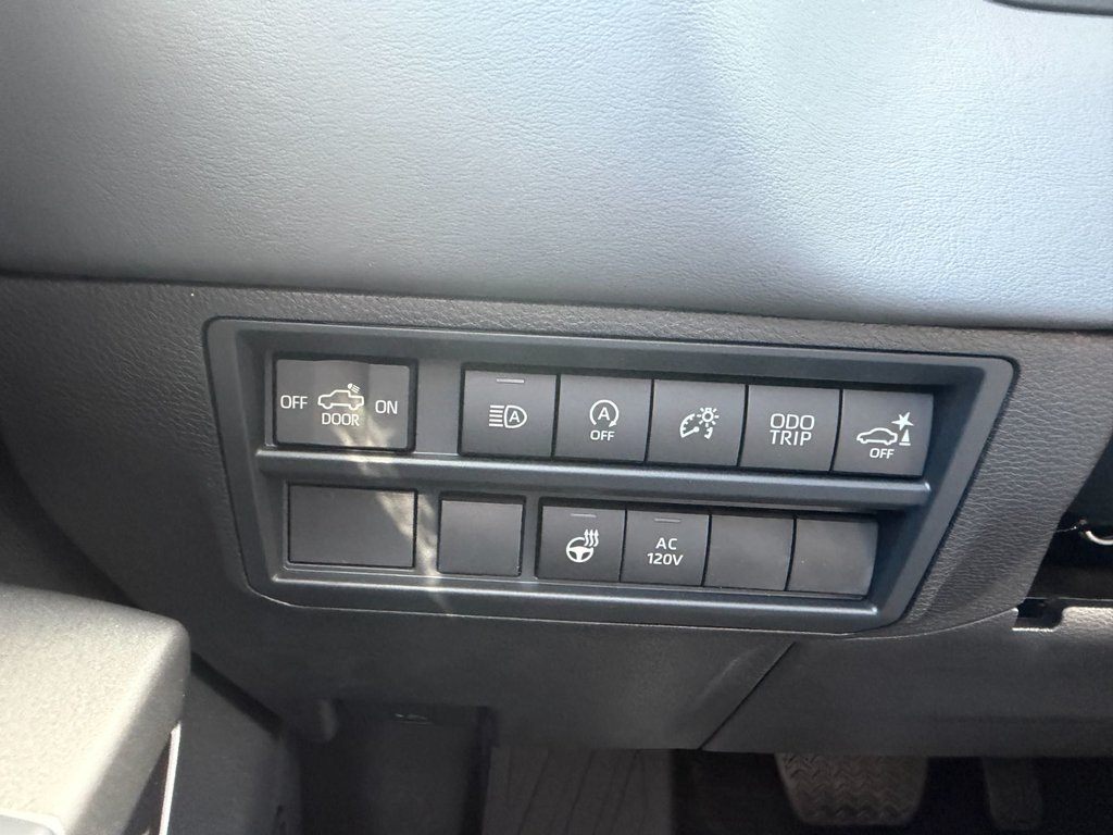 Toyota Tundra PLATINUM 2026 à Grand-Sault, Nouveau-Brunswick - 17 - w1024h768px