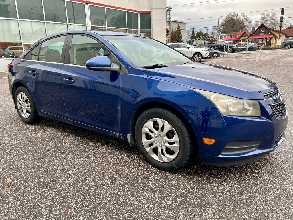 2012 Chevrolet Cruze LT Turbo+ w/1SB in Mont-Laurier, Quebec - 3 - w1024h768px