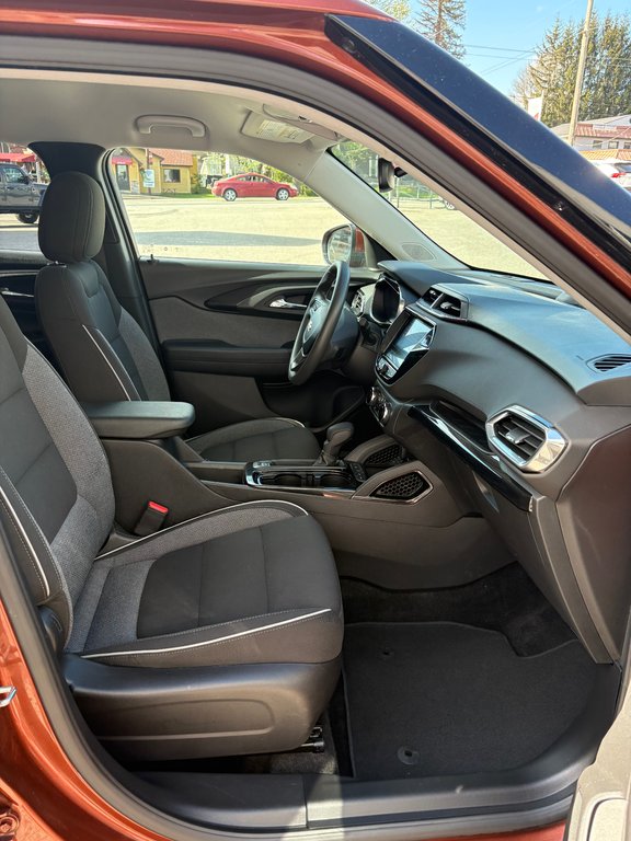 2021 Chevrolet Trailblazer LT (AWD) in Mont-Laurier, Quebec - 14 - w1024h768px