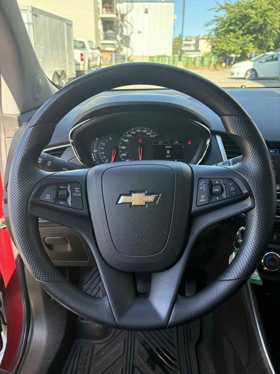 2018 Chevrolet Trax LT (AWD) in Mont-Laurier, Quebec - 14 - w1024h768px