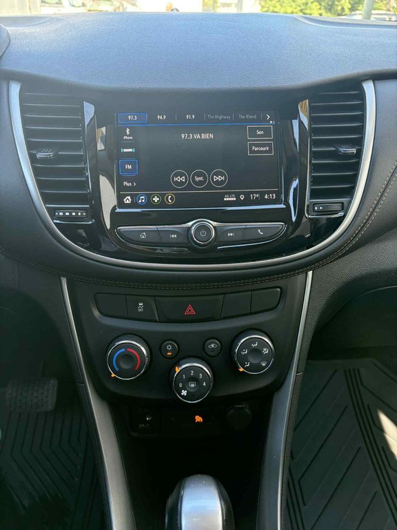 2018 Chevrolet Trax LT (AWD) in Mont-Laurier, Quebec - 13 - w1024h768px