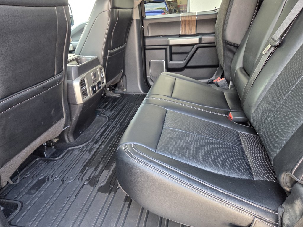 Ford F-150 Lariat 4x4 2019 2019 à Mont-Laurier, Québec - 13 - w1024h768px