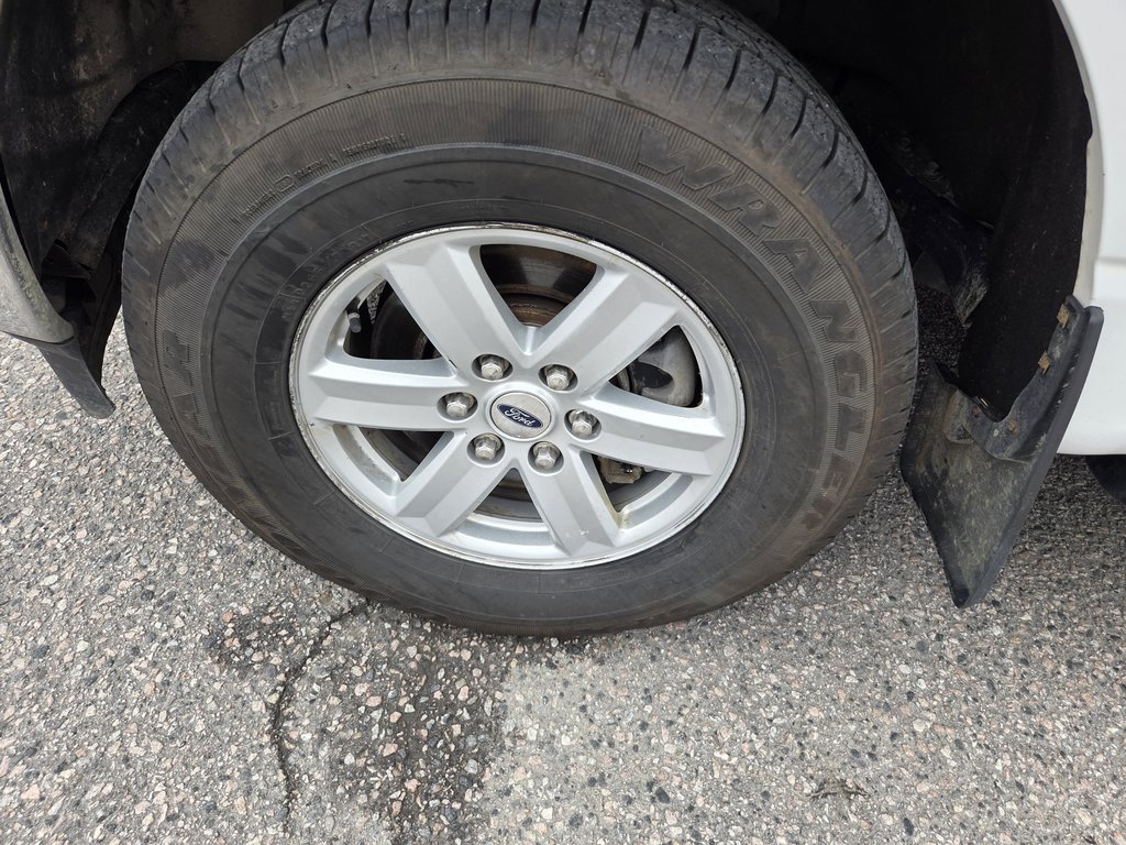Ford F-150 XLT 4x4 2021 à Mont-Laurier, Québec - 9 - w1024h768px