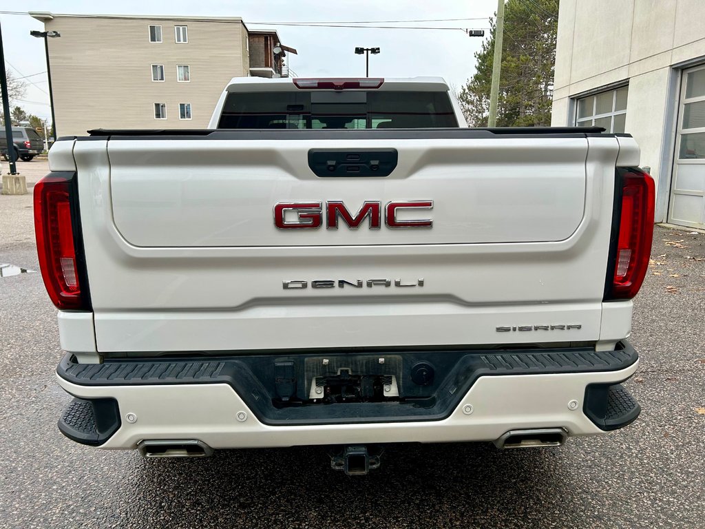 2022 GMC Sierra 1500 Denali CrewCab 4x4 in Mont-Laurier, Quebec - 6 - w1024h768px