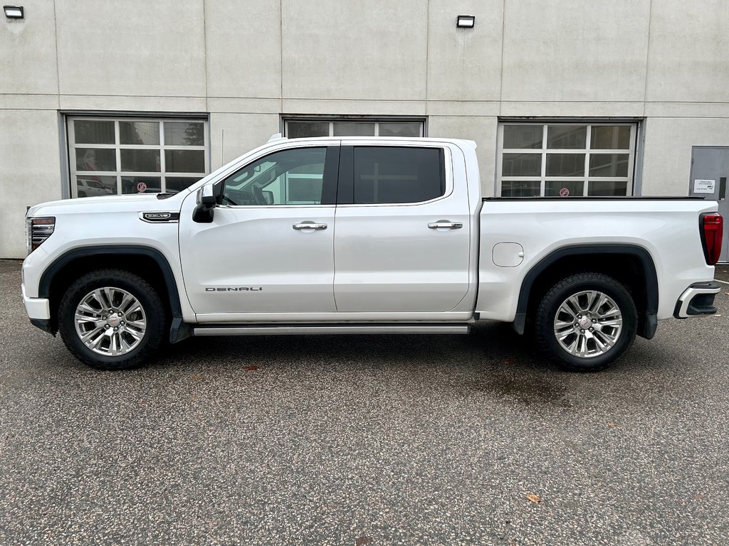 2022 GMC Sierra 1500 Denali CrewCab 4x4 in Mont-Laurier, Quebec - 9 - w1024h768px