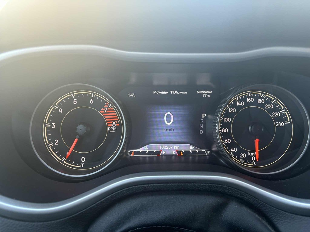 2018 Jeep Cherokee Trailhawk in Mont-Laurier, Quebec - 15 - w1024h768px