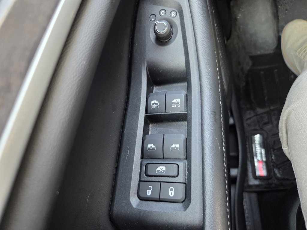 Jeep Grand Cherokee Limited 2023 à Mont-Laurier, Québec - 15 - w1024h768px