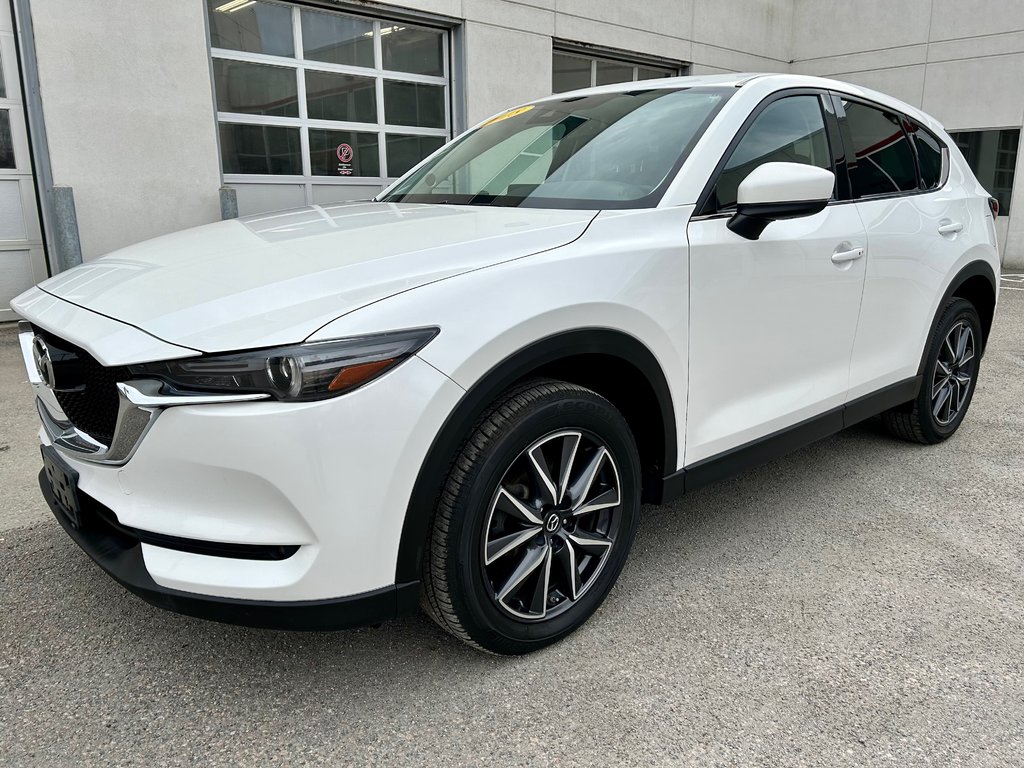 2018 Mazda CX-5 GT(AWD) in Mont-Laurier, Quebec - 1 - w1024h768px