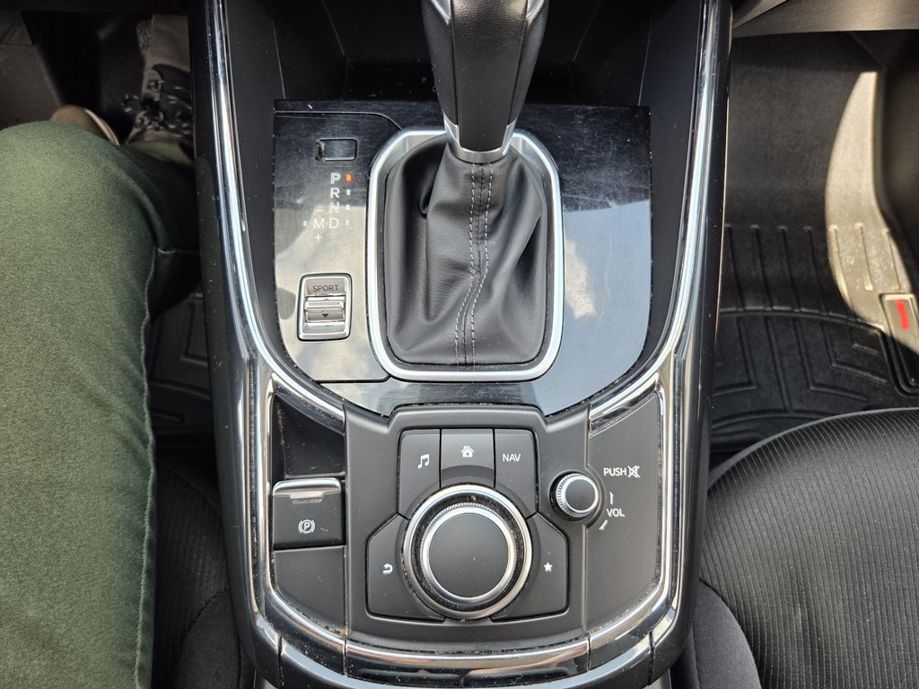 Mazda CX-9 GS (AWD) 2019 à Mont-Laurier, Québec - 16 - w1024h768px