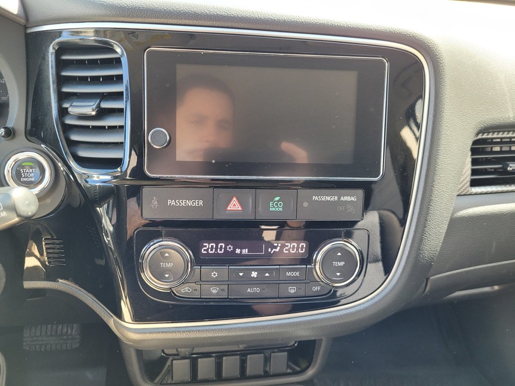 2018 Mitsubishi Outlander SE (A/C) in Mont-Laurier, Quebec - 16 - w1024h768px