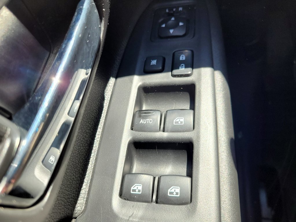 2018 Mitsubishi Outlander SE (A/C) in Mont-Laurier, Quebec - 14 - w1024h768px
