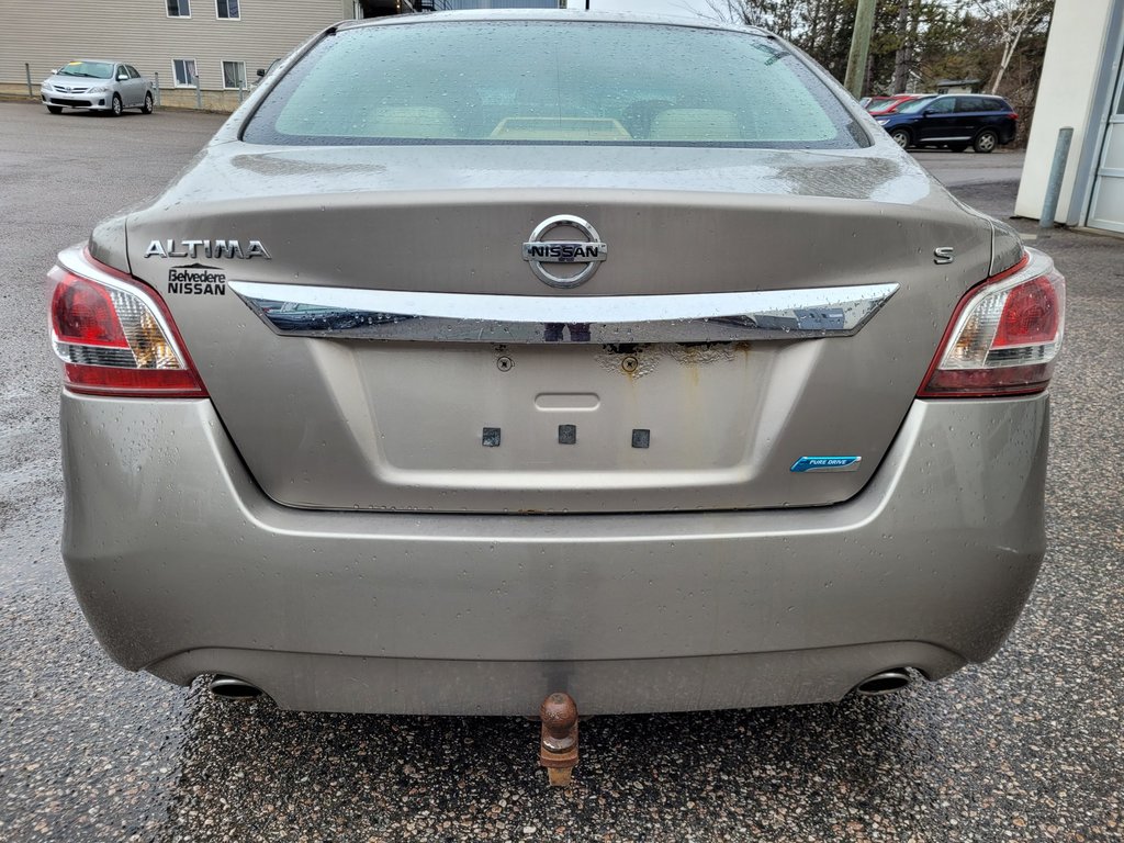 Nissan Altima S ( A/C) 2013 à Mont-Laurier, Québec - 6 - w1024h768px