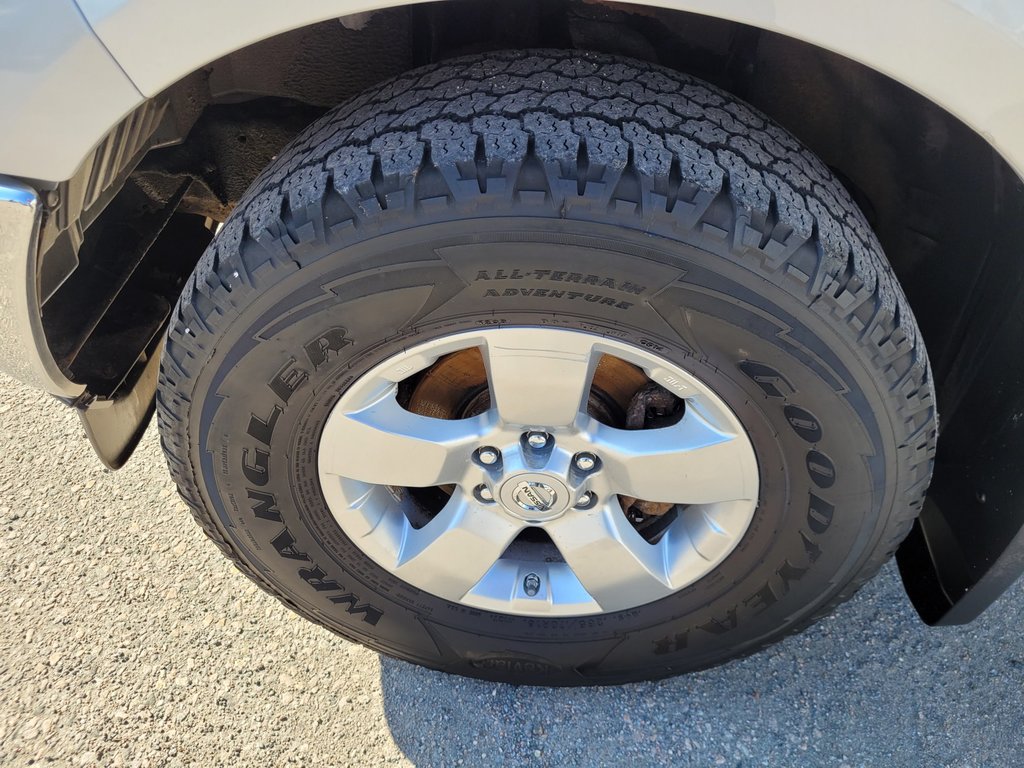 2010 Nissan Frontier SE 4X4 in Mont-Laurier, Quebec - 10 - w1024h768px