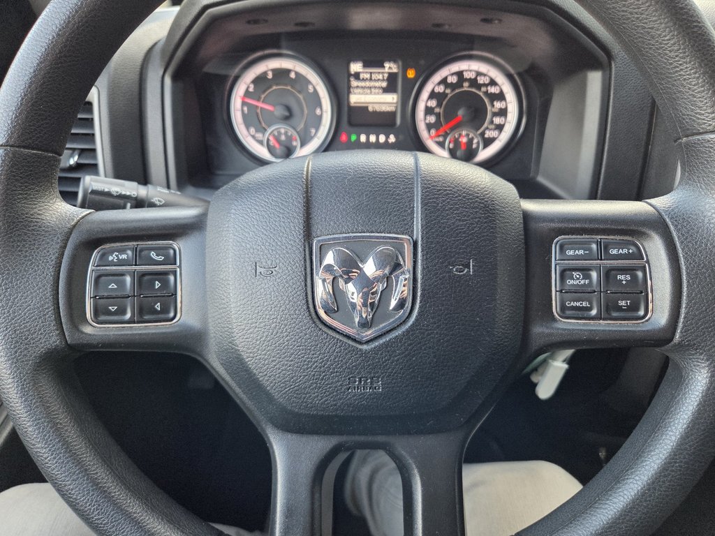 2022 Ram 1500 Classic Express in Mont-Laurier, Quebec - 18 - w1024h768px