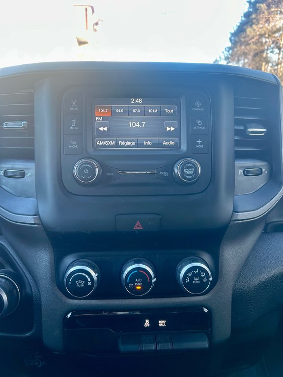 2019 Ram 1500 Tradesman QuadCab V6 4x4 in Mont-Laurier, Quebec - 16 - w1024h768px