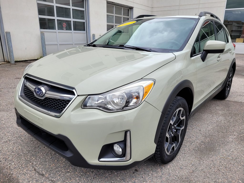 Subaru Crosstrek Sport (AWD) 2017 à Mont-Laurier, Québec - 1 - w1024h768px