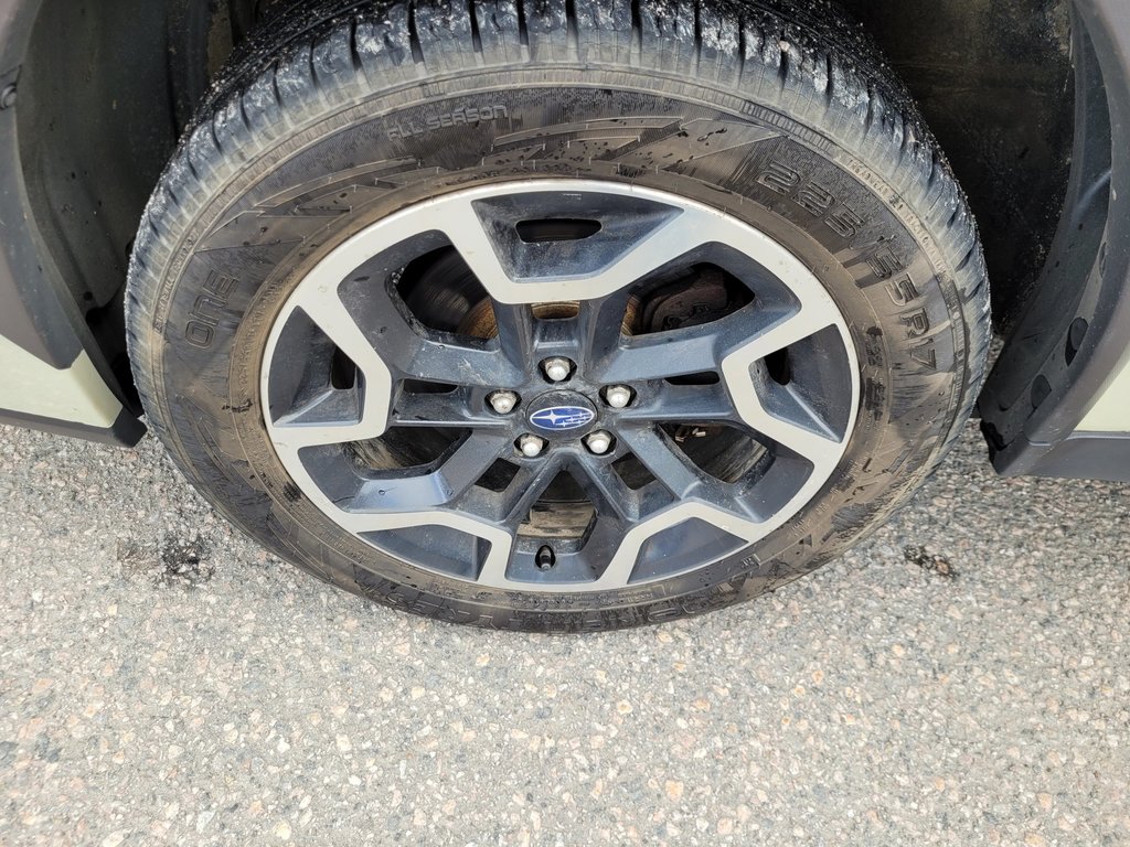2017 Subaru Crosstrek Sport (AWD) in Mont-Laurier, Quebec - 10 - w1024h768px