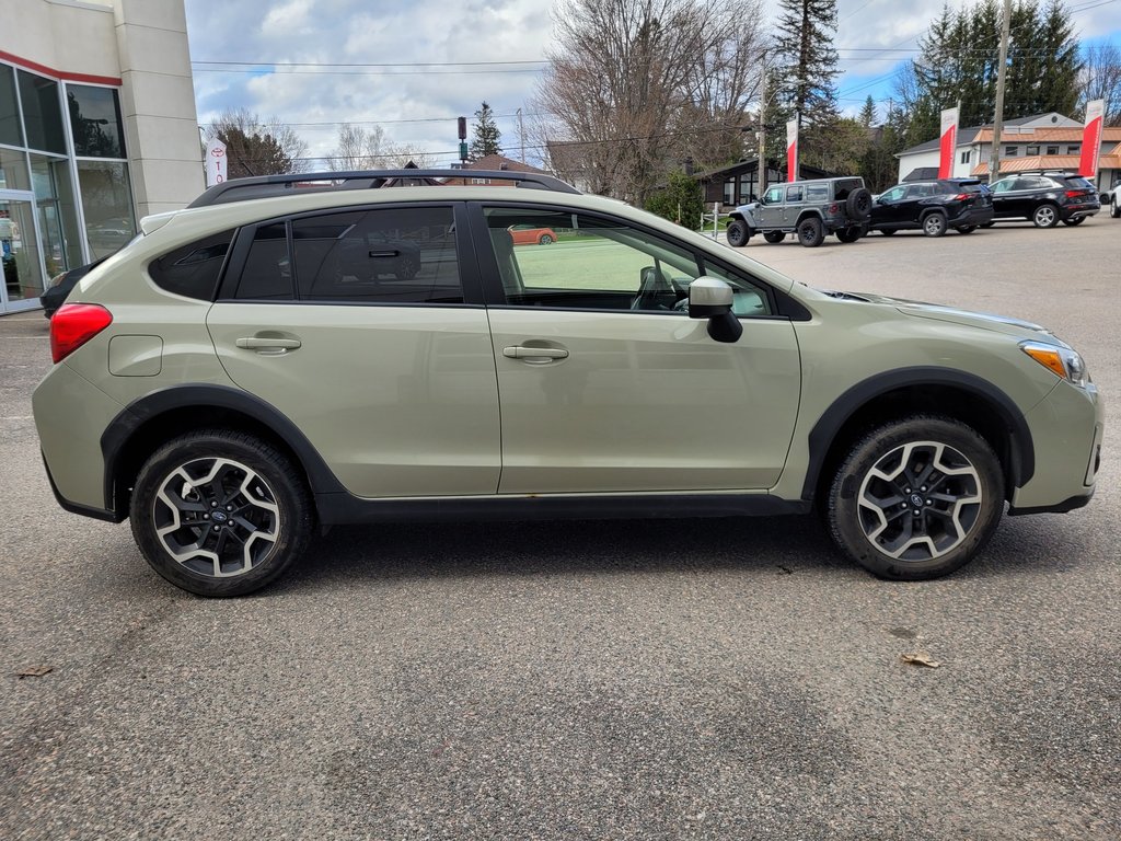 2017 Subaru Crosstrek Sport (AWD) in Mont-Laurier, Quebec - 4 - w1024h768px