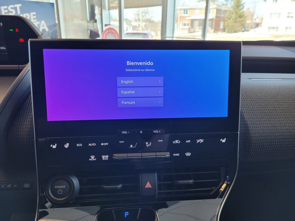 2025 Toyota BZ4X XLE in Mont-Laurier, Quebec - 14 - w1024h768px