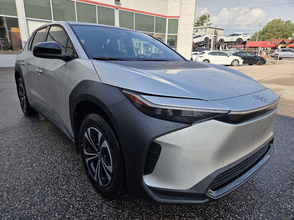 Toyota BZ4X LE 2025 à Mont-Laurier, Québec - 3 - w1024h768px