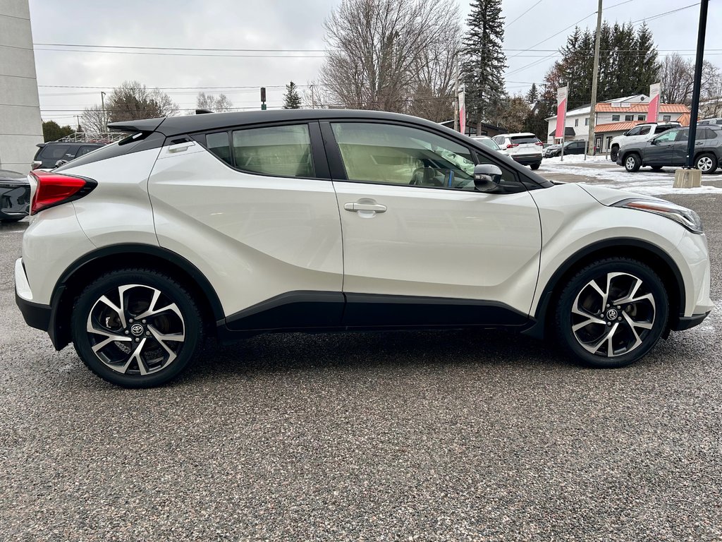 2020 Toyota C-HR XLE Premium in Mont-Laurier, Quebec - 4 - w1024h768px