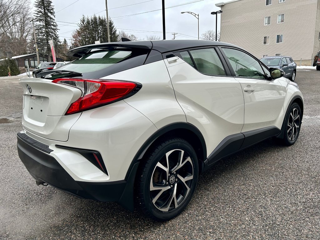 Toyota C-HR XLE Premium 2020 à Mont-Laurier, Québec - 5 - w1024h768px