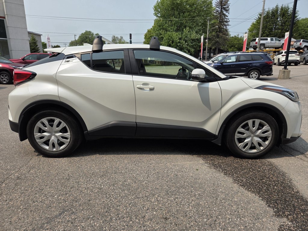 Toyota C-HR LE (FWD) 2021 à Mont-Laurier, Québec - 4 - w1024h768px