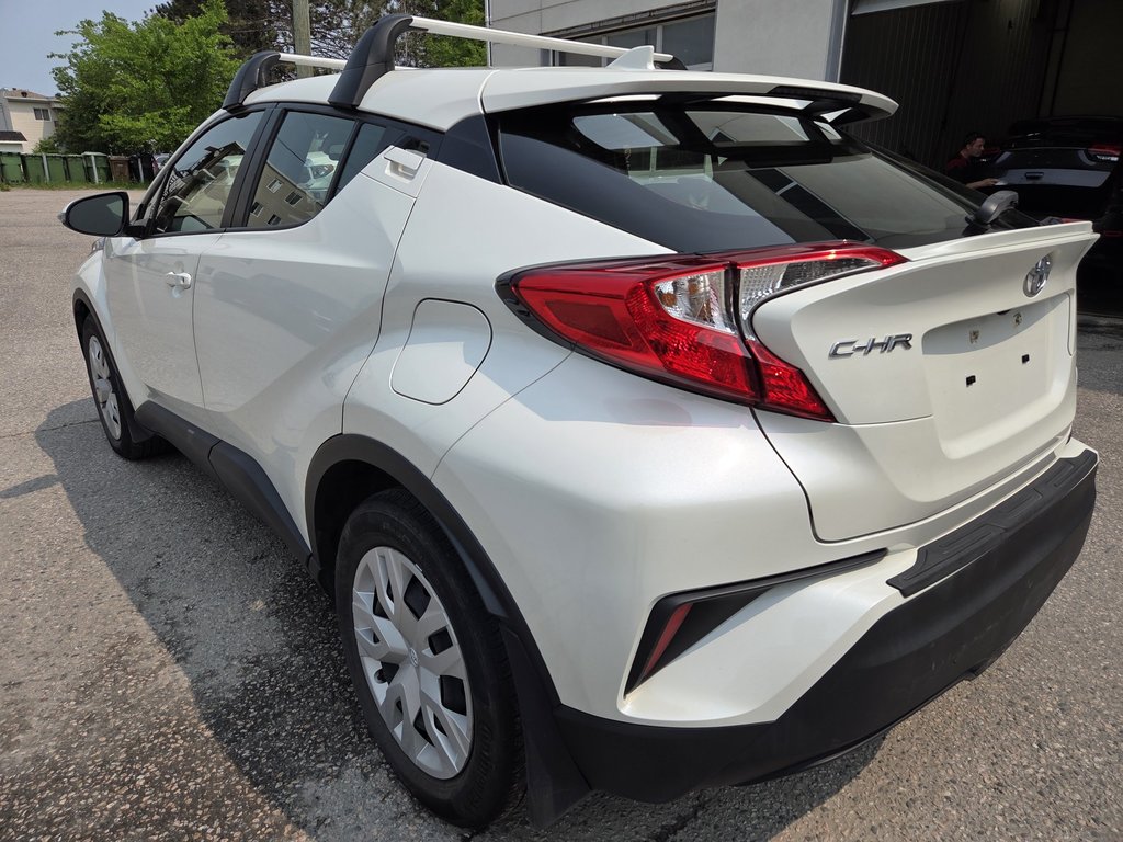 Toyota C-HR LE (FWD) 2021 à Mont-Laurier, Québec - 8 - w1024h768px
