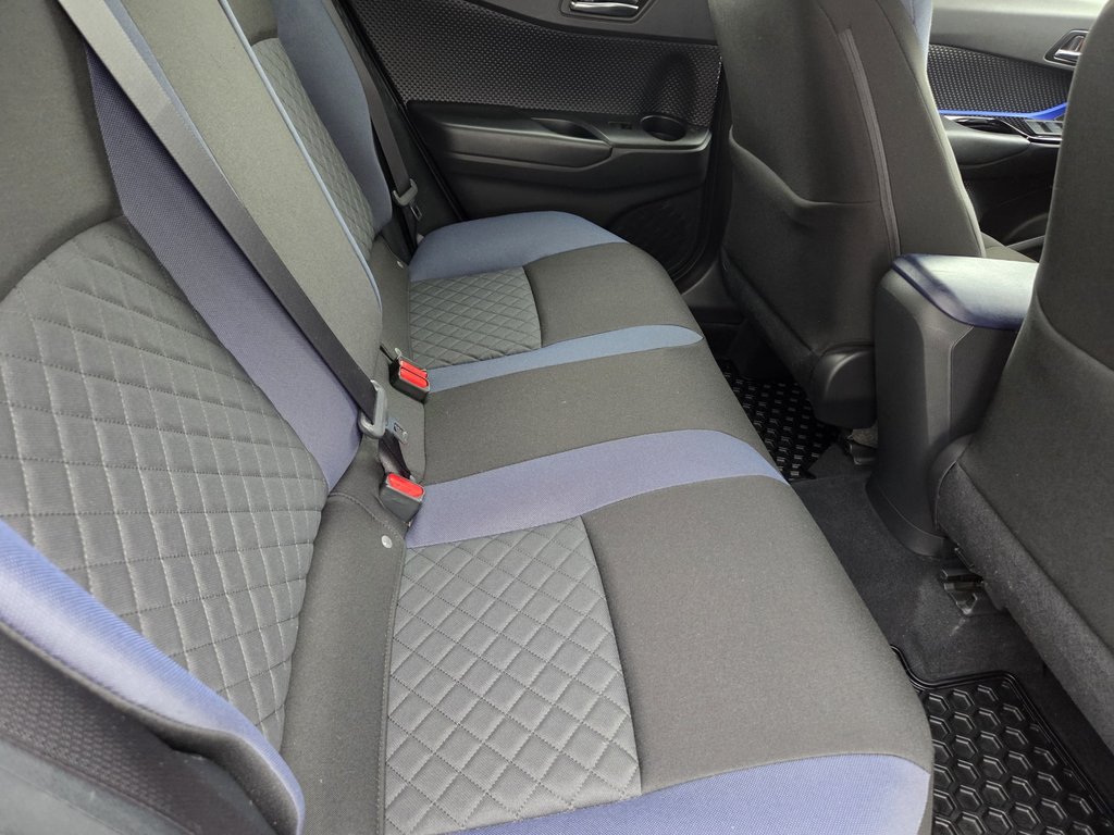 Toyota C-HR XLE Premium 2021 à Mont-Laurier, Québec - 12 - w1024h768px