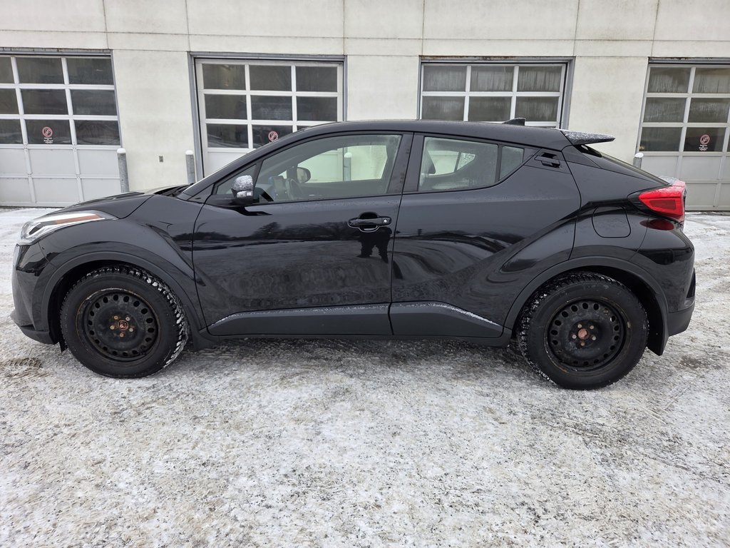Toyota C-HR XLE Premium 2021 à Mont-Laurier, Québec - 8 - w1024h768px