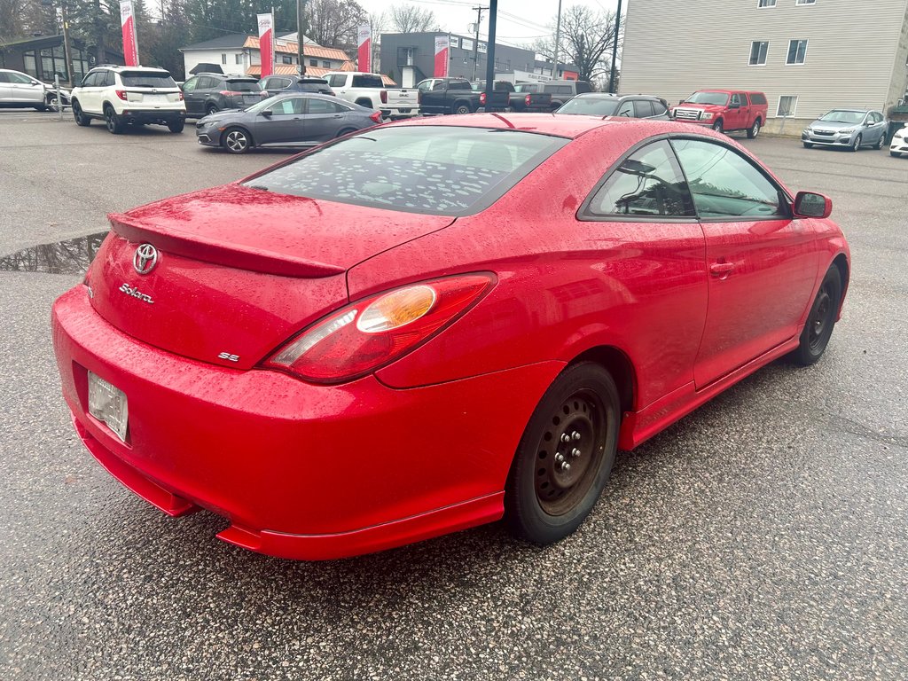 2004 Toyota Camry Solara SE (A/C) in Mont-Laurier, Quebec - 5 - w1024h768px