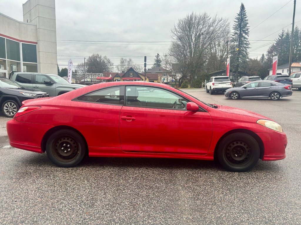 2004 Toyota Camry Solara SE (A/C) in Mont-Laurier, Quebec - 4 - w1024h768px