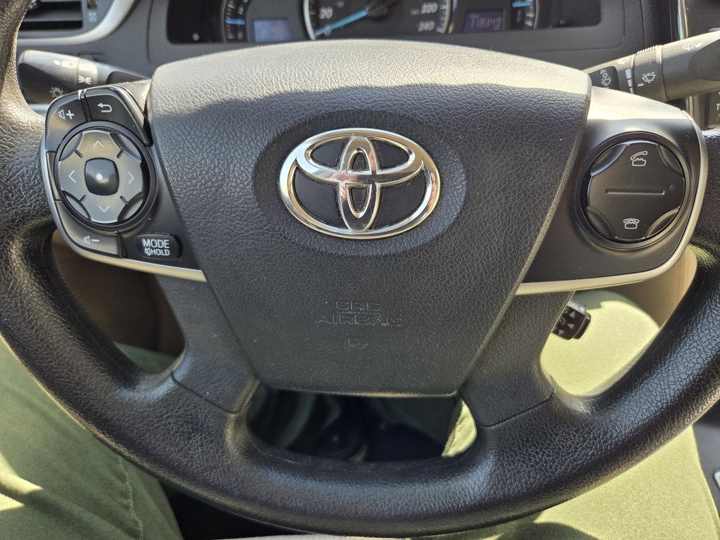 2012 Toyota Camry LE (A/C) in Mont-Laurier, Quebec - 20 - w1024h768px