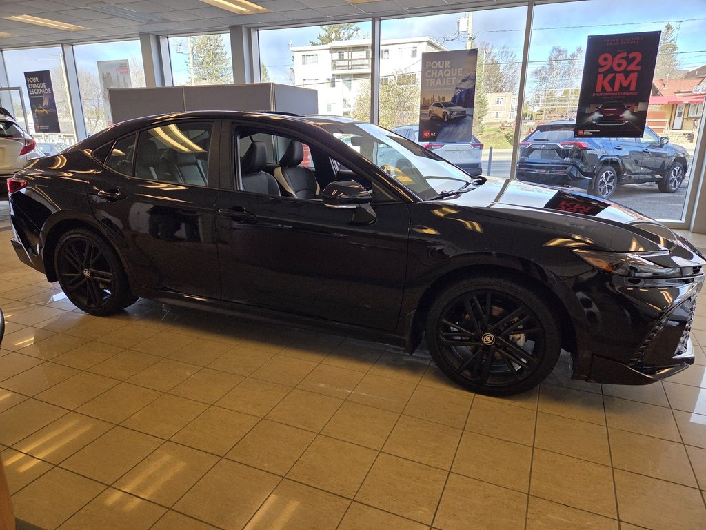 2026 Toyota CAMRY SE GROUPE AMÉLIORÉ in Mont-Laurier, Quebec - 4 - w1024h768px