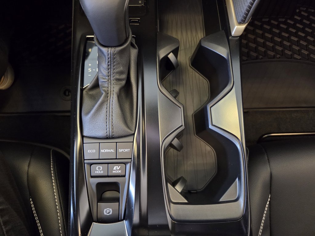 2026 Toyota CAMRY SE GROUPE AMÉLIORÉ in Mont-Laurier, Quebec - 13 - w1024h768px