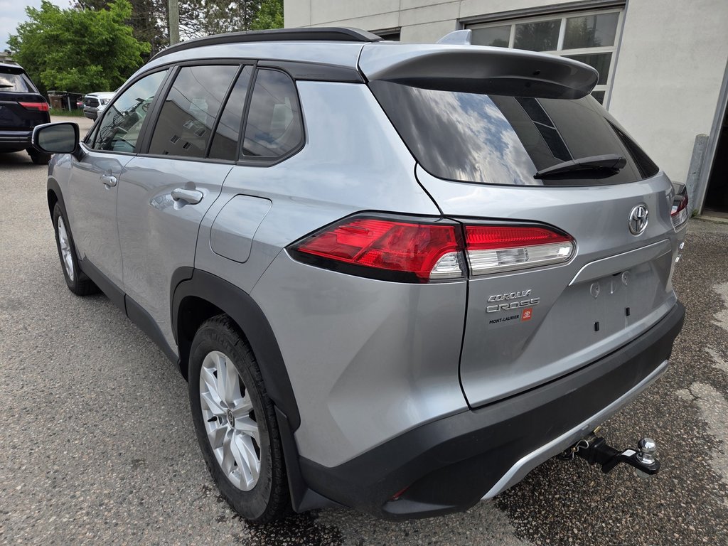 Toyota COROLLA CROSS LE Premium (AWD) 2022 à Mont-Laurier, Québec - 8 - w1024h768px