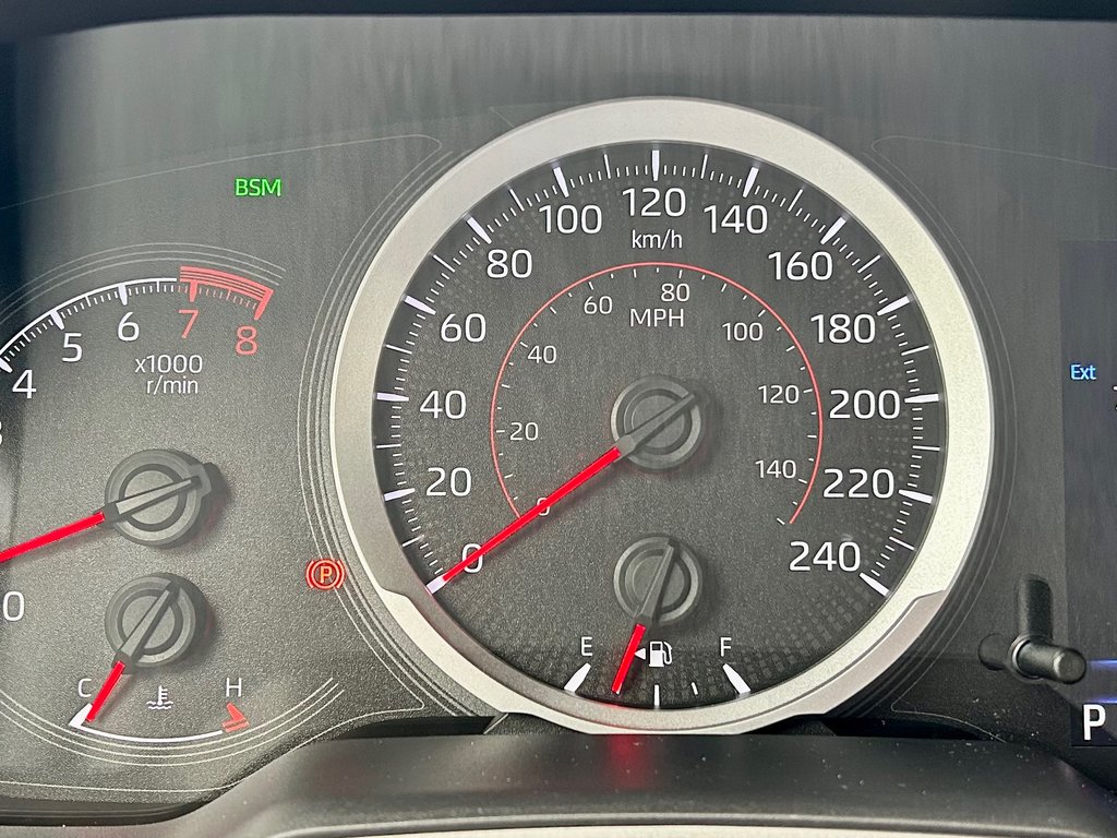 Toyota Corolla Hatchback SE Gr, Amélioré 2019 à Mont-Laurier, Québec - 16 - w1024h768px
